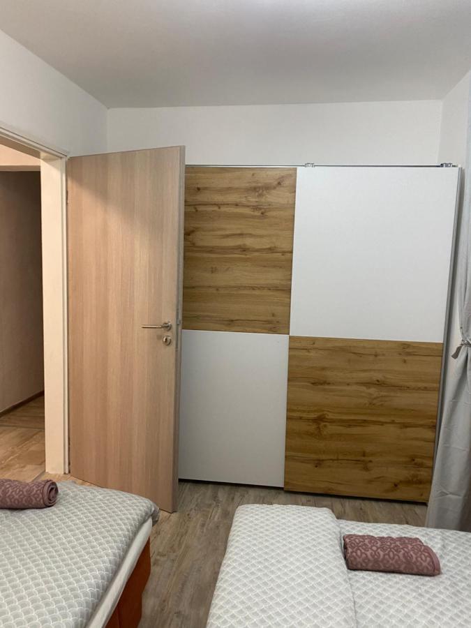 Apartman Laura スモーヤナク エクステリア 写真